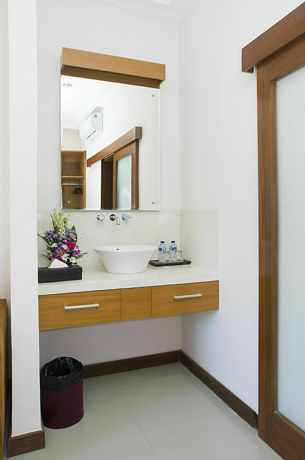 סמיניאק Md Guesthouse By Best Deals Asia Hospitality מראה חיצוני תמונה