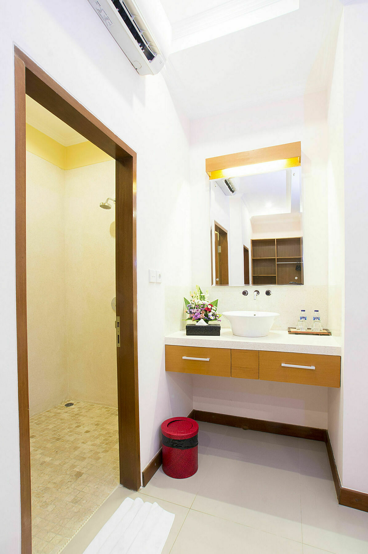 סמיניאק Md Guesthouse By Best Deals Asia Hospitality מראה חיצוני תמונה